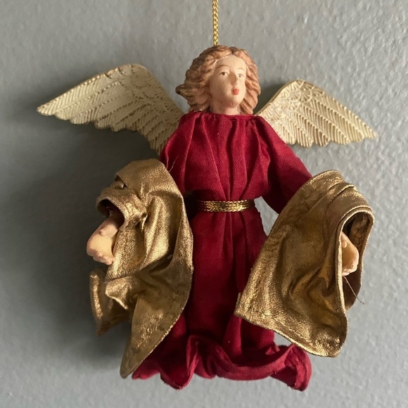 vintage red and gold flying Angel collectible ornament - Picture 1 of 2